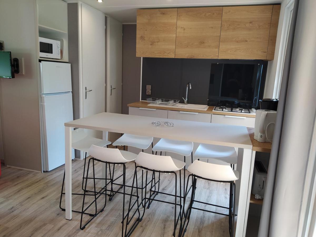 Mobile Home Tout Confort C13 Domaine De Lanniron Quimper Exterior foto